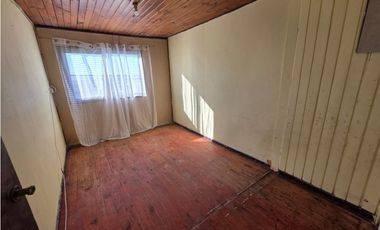 VALPARASO - DOS CASAS EN RODELILLO - 6D 2B 1E