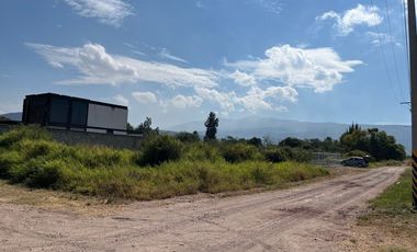 Se vende terreno en la Presa de los Dolores , Tlajomulco Zuñiga