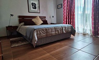 VENTA DE CASA EN PARCELA CON PISCINA MALLOA