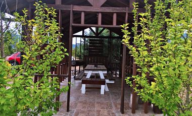 VENTA DE CASA EN PARCELA CON PISCINA MALLOA