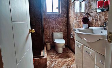 VENTA DE CASA EN PARCELA CON PISCINA MALLOA