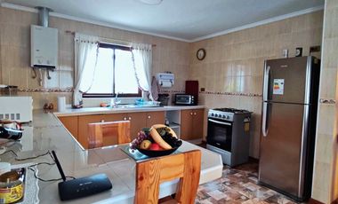 VENTA DE CASA EN PARCELA CON PISCINA MALLOA