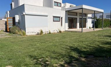 Casa en Venta en Rinconada