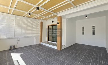 FOR SELL Townhouse/Townhome  Siwarat 10 Bangkhem  CX-140514