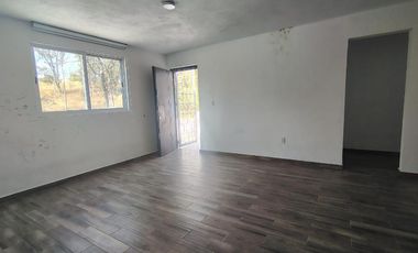 CASA EN RENTA CON DOS DEPARTAMENTOS EN TEPOJACO