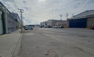 BODEGA EN RENTA EN PEQUEÑA ZONA INDUSTRIAL EN TORREON, COAHUILA.