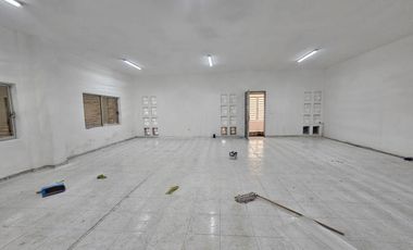 BODEGA EN RENTA EN PEQUEÑA ZONA INDUSTRIAL EN TORREON, COAHUILA.