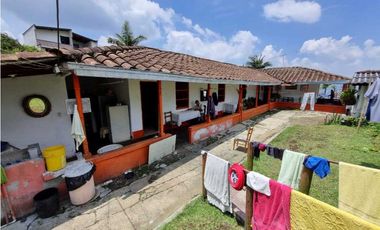 Finca plana, 5 minutos de San Antonio de Prado y muy cerca a Medellin