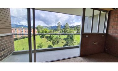 VENDO APARTAMENTO LA CEJA 3ALCOBAS BALCON Y AMPLIAS ZONAS COMUNES