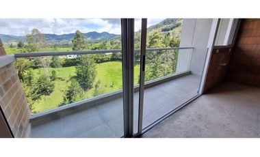 VENDO APARTAMENTO LA CEJA 3ALCOBAS BALCON Y AMPLIAS ZONAS COMUNES