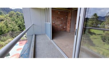 VENDO APARTAMENTO LA CEJA 3ALCOBAS BALCON Y AMPLIAS ZONAS COMUNES