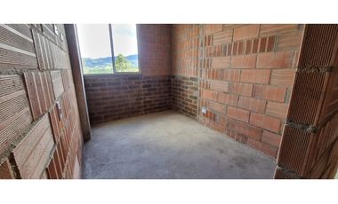 VENDO APARTAMENTO LA CEJA 3ALCOBAS BALCON Y AMPLIAS ZONAS COMUNES