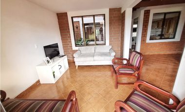 VENDO APARTAMENTO DUPLEX BARRIO ALCALA ENVIGADO 5 ALCOBAS 2 BALCONES