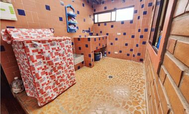 VENDO APARTAMENTO DUPLEX BARRIO ALCALA ENVIGADO 5 ALCOBAS 2 BALCONES