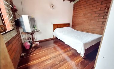 VENDO APARTAMENTO DUPLEX BARRIO ALCALA ENVIGADO 5 ALCOBAS 2 BALCONES