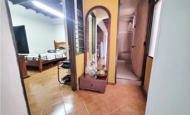 VENDO APARTAMENTO DUPLEX BARRIO ALCALA ENVIGADO 5 ALCOBAS 2 BALCONES