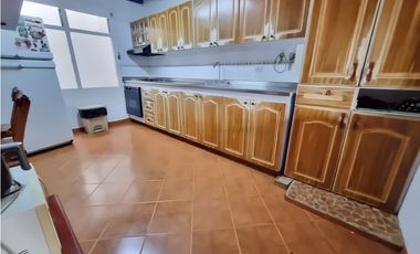 VENDO APARTAMENTO DUPLEX BARRIO ALCALA ENVIGADO 5 ALCOBAS 2 BALCONES
