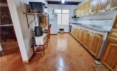 VENDO APARTAMENTO DUPLEX BARRIO ALCALA ENVIGADO 5 ALCOBAS 2 BALCONES