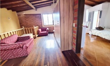 VENDO APARTAMENTO DUPLEX BARRIO ALCALA ENVIGADO 5 ALCOBAS 2 BALCONES