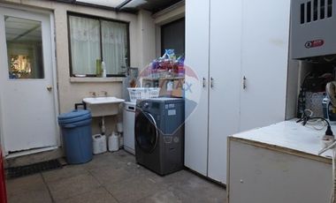 Casa 2 pisos, venta, 4D, 3B, 3E. Ñuñoa