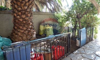 Casa 2 pisos, venta, 4D, 3B, 3E. Ñuñoa