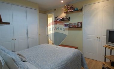 Casa 2 pisos, venta, 4D, 3B, 3E. Ñuñoa