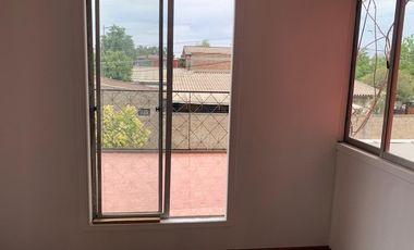 Arriendo Casa 6d2b2e con Local Comercial La Granja