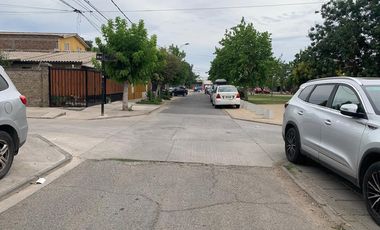 Arriendo Casa 6d2b2e con Local Comercial La Granja