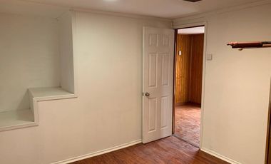 Arriendo Casa 6d2b2e con Local Comercial La Granja