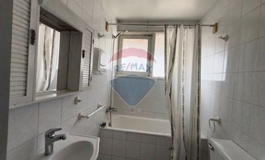 SE VENDE casa en Isla Teja, excelente barrio