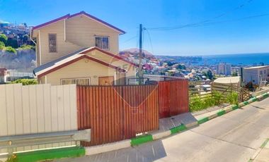 OFERTON! Casa con vista al mar Valparaíso