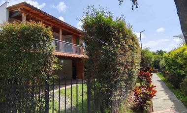 VENTA – CASA ESQUINERA GUADUALES DE VERDE ALFAGUARA JAMUNDI