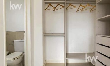 Departamento en Condominio Civis venta 2 amplios ambientes con cochera cubierta.