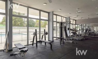 Departamento en Condominio Civis venta 2 amplios ambientes con cochera cubierta.