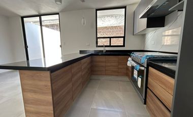 VENTA DE CASA NUEVA EN RESIDENCIAL BELMONTE, CUAUTLANCINGO, PUEBLA 3 RECAMARAS