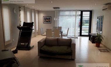 Casa - Villa Parque Sicardi