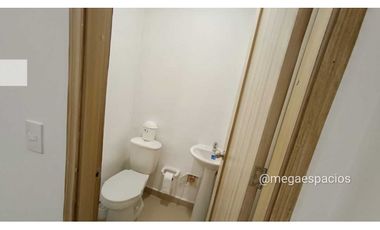 LOCAL COMERCIAL DOTADO EN ARRIENDO - 24M2 - BARRANQUILLA