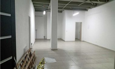 Local comercial san Javier área 55 mts