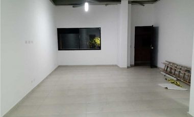 Local comercial san Javier área 55 mts