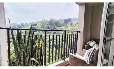 Arriendo moderno apto Sabaneta, piso medio con buena vista, no ruido