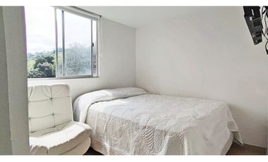 Arriendo moderno apto Sabaneta, piso medio con buena vista, no ruido