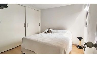 Arriendo moderno apto Sabaneta, piso medio con buena vista, no ruido