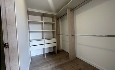Vendo apartamento para estrenar en Chia en conjunto cerrado.