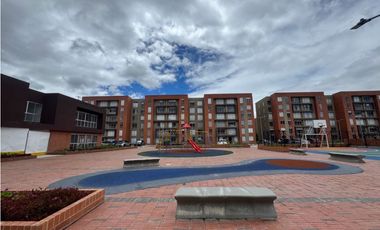 Vendo apartamento para estrenar en Chia en conjunto cerrado.