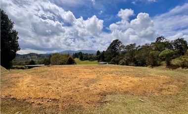 Vendo hermoso lote Alto de las Palmas en parcelación