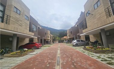 CASA EN VENTA COTA , VEREDA EL ABRA, CUNDINAMARCA