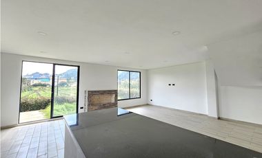 SE VENDE CASA EN COTA VEREDA LA MOYA - CAMELLON STA ROSALIA