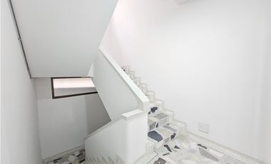 SE ARRIENDA AMPLIO EDIFICIO EN LAS NIEVES - CENTRO DE BOGOT