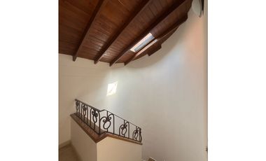 Vendo Casa en el Poblado San Lucas