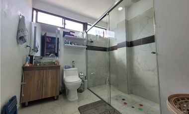 Casa en Venta Cota | 3 Habitaciones | Jacuzzi | Vista a Montaña